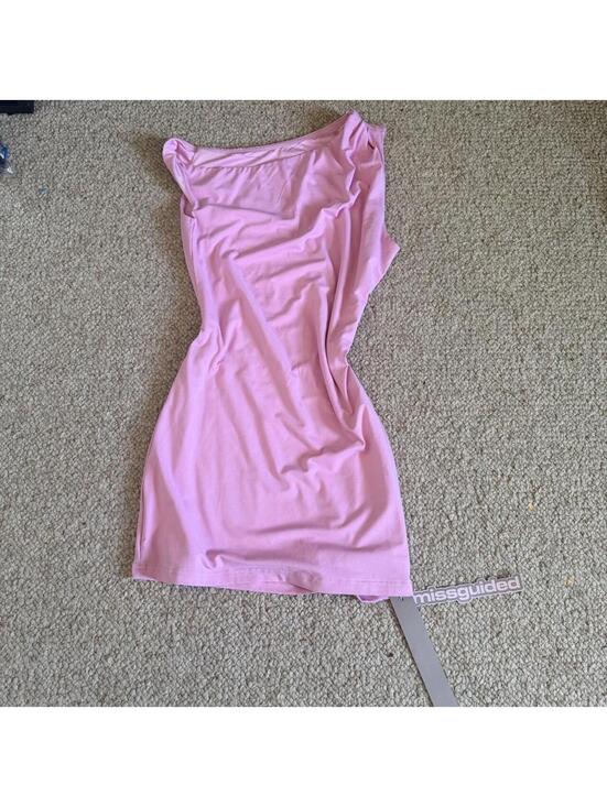 Missguided Dresses & Skirts - Pink Missguided mini dress